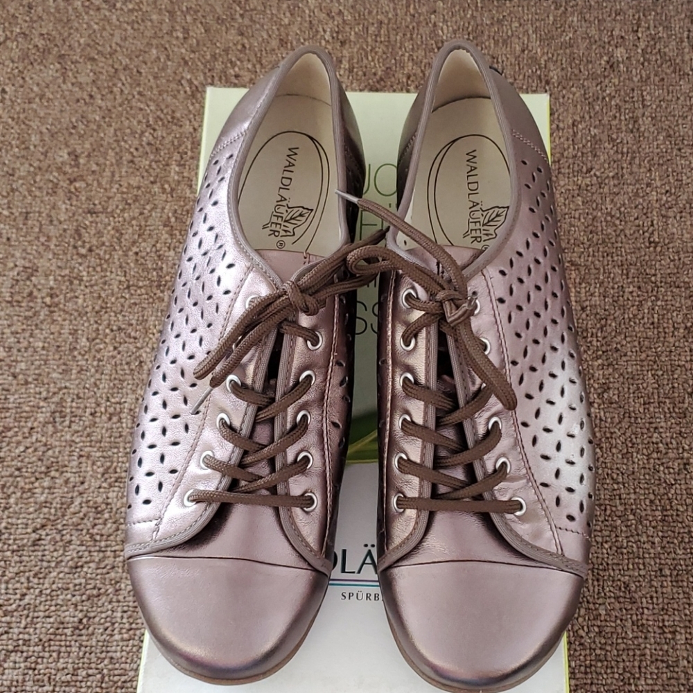 Waldlaufer shoes